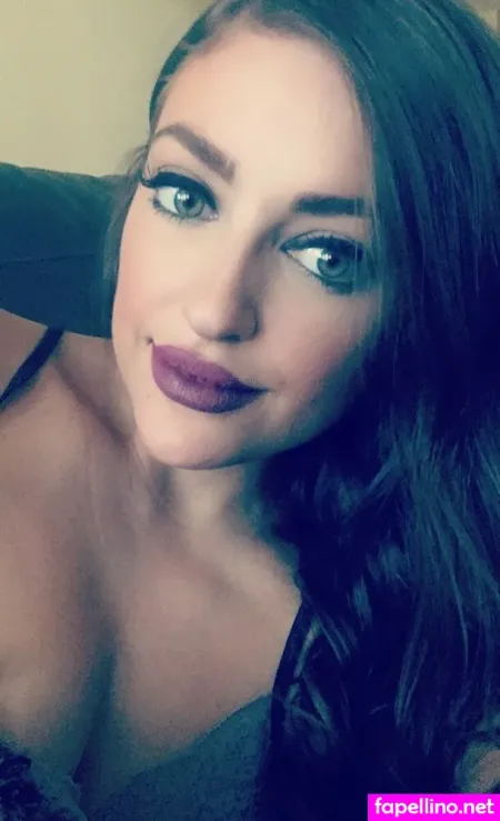 Lauren Russell OnlyFans Thumbnail #SdncEK5N4x