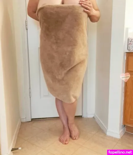 Lauren Smith OnlyFans Thumbnail #zsDHFVg5jW