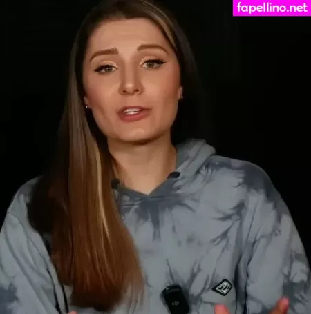 Lauren Southern OnlyFans Thumbnail #MaCbWsYISO