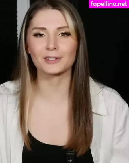 Lauren Southern OnlyFans Thumbnail #NTBaguZMIP