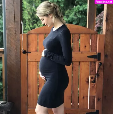 Lauren Southern OnlyFans Thumbnail #OlmjjWST0A