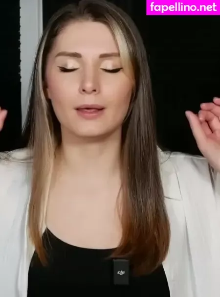 Lauren Southern OnlyFans Thumbnail #gAuSUyU2da