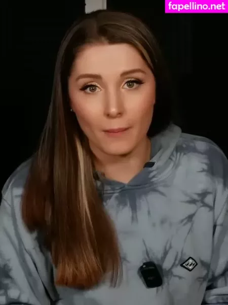 Lauren Southern OnlyFans Thumbnail #ksJL5zsWrt