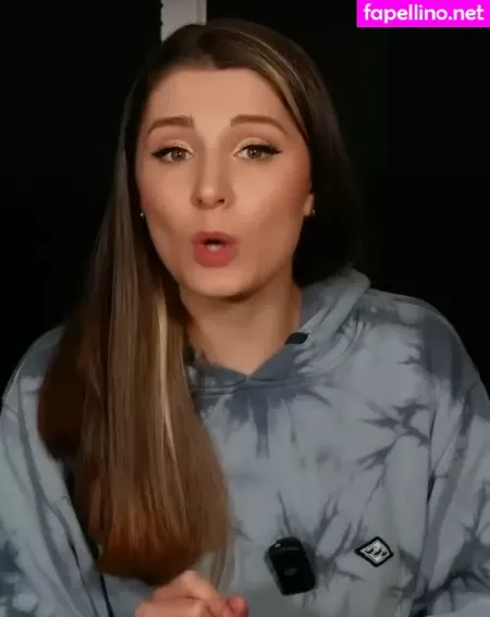 Lauren Southern OnlyFans Thumbnail #rl39H5KbTc