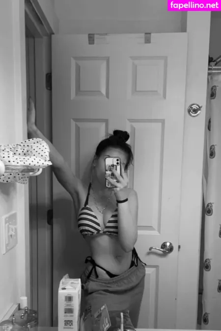 Lauren Suzaanne OnlyFans Thumbnail #P0oMXXIpQD