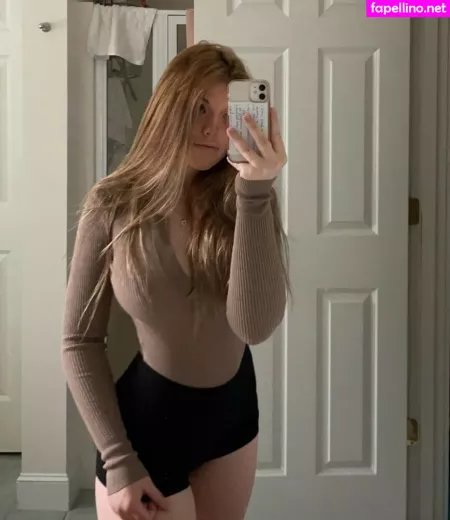 Lauren Suzaanne OnlyFans Thumbnail #nDVAWB7XwL