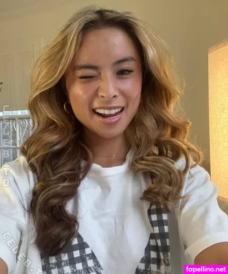 Lauren Tong OnlyFans Thumbnail #GDNwWeHRRa