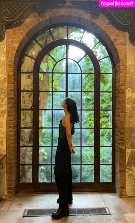 Lauren Tsai OnlyFans Thumbnail #4Y5uNgp9Yl