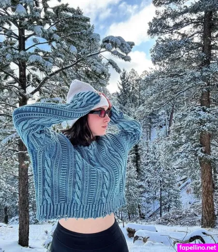 Lauren Urasek OnlyFans Thumbnail #BnsBrs6fGn