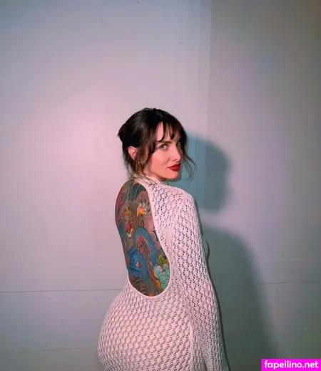 Lauren Urasek OnlyFans Thumbnail #pkVYL7tKtC