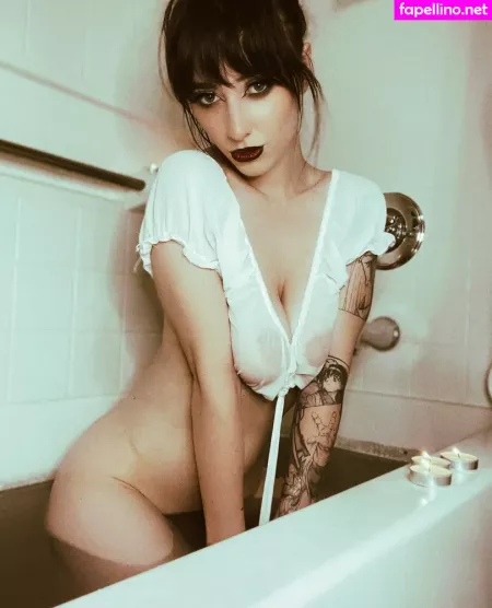 Lauren Van Lom 1 OnlyFans Thumbnail #Um2vHVUNLh