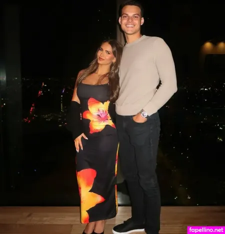 Lauren Van Velzen OnlyFans Thumbnail #fnYM6fAg1a