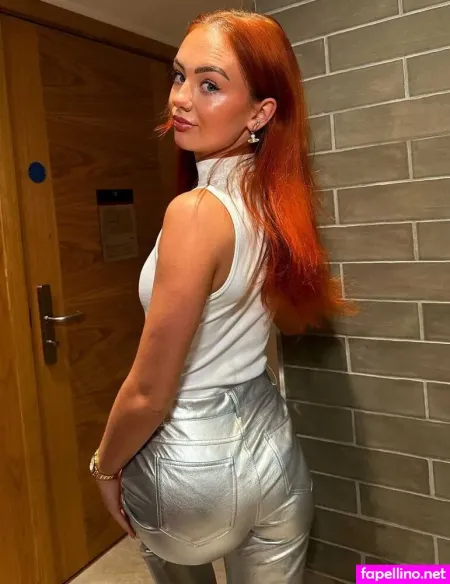 Lauren Whelan OnlyFans Thumbnail #PWqL110kLh