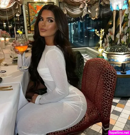 Lauren Whitehead OnlyFans Thumbnail #7duKNWc2Uy