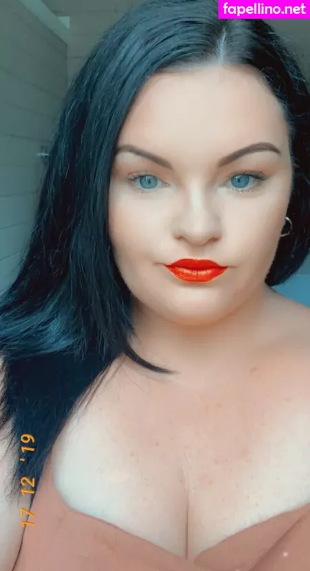 Lauren2020 OnlyFans Thumbnail #LPlXclL8N2