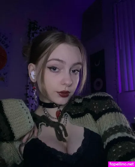 Lauren556688 OnlyFans Thumbnail #HrqO549EwM