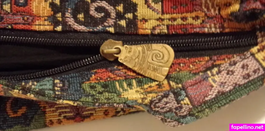 Laurenburch Main Profile Photo