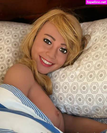 Laurenluvly OnlyFans Thumbnail #EiWVzwF7M9