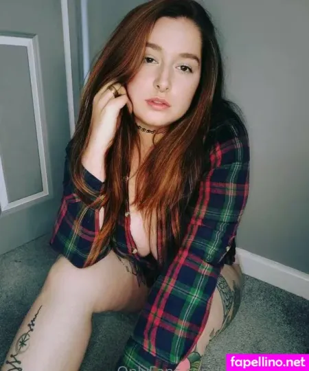 Laurenne OnlyFans Thumbnail #7WCGxWSuSc