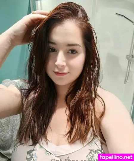 Laurenne OnlyFans Thumbnail #AbubJvVrSZ