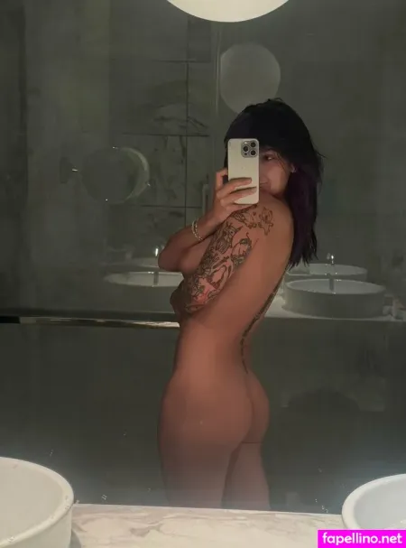 Laurennhunt2 OnlyFans Thumbnail #4mpjk9gPAB