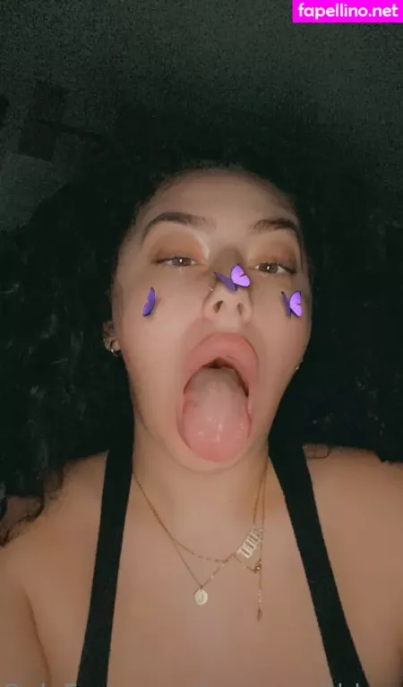 Laurennncapuano OnlyFans Thumbnail #GYiw9xGwjq