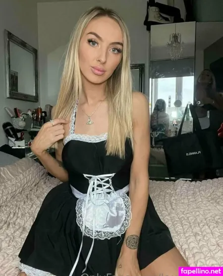 Laurenskyx OnlyFans Thumbnail #mFg8D9vxgn