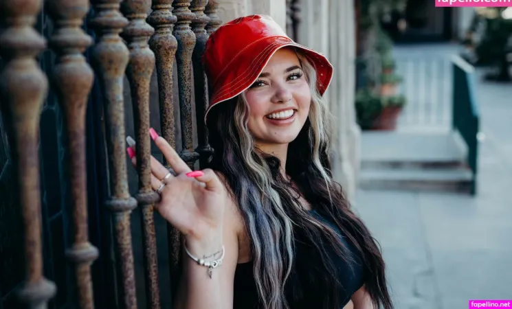 Laurenspencer OnlyFans Thumbnail #kzMUfWuhv7