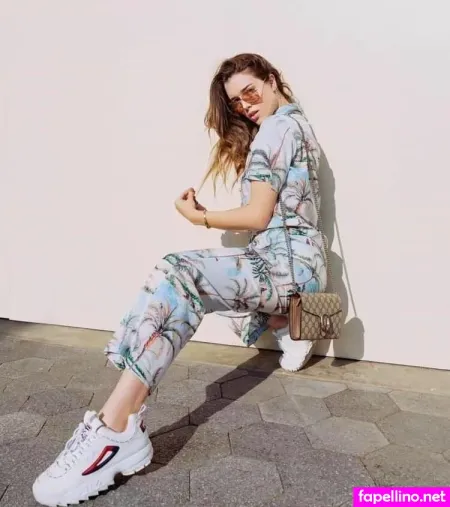 Laurensummer 1 OnlyFans Thumbnail #kHUINxaDo0