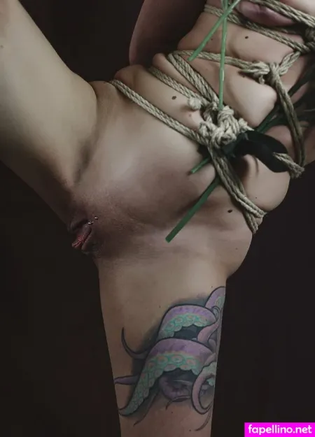 Lauretta Brokendoll OnlyFans Thumbnail #3MIqjiHlxA