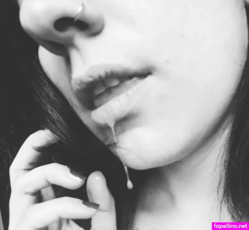 Lauretta Brokendoll OnlyFans Thumbnail #9HXs5QowPV