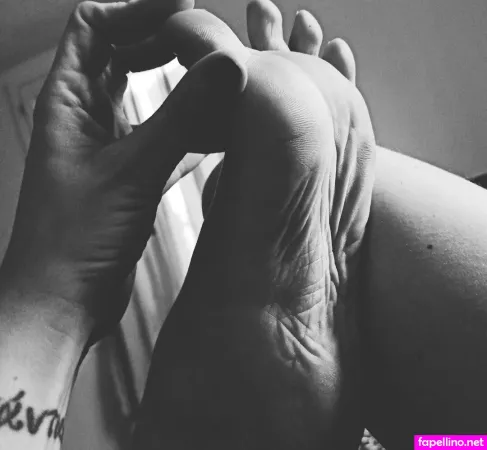Lauretta Brokendoll OnlyFans Thumbnail #bM94KzgIB7