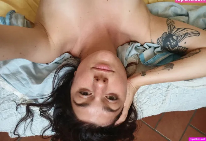 Laurettavixen OnlyFans Thumbnail #egr6pVANpr