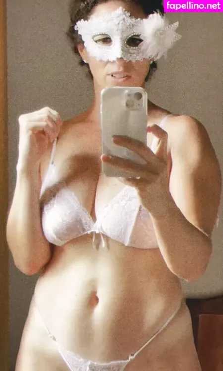 Laurie Argentina OnlyFans Thumbnail #MCGTxq8S7k