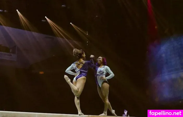 Laurie Hernandez OnlyFans Thumbnail #CfysNThiqW