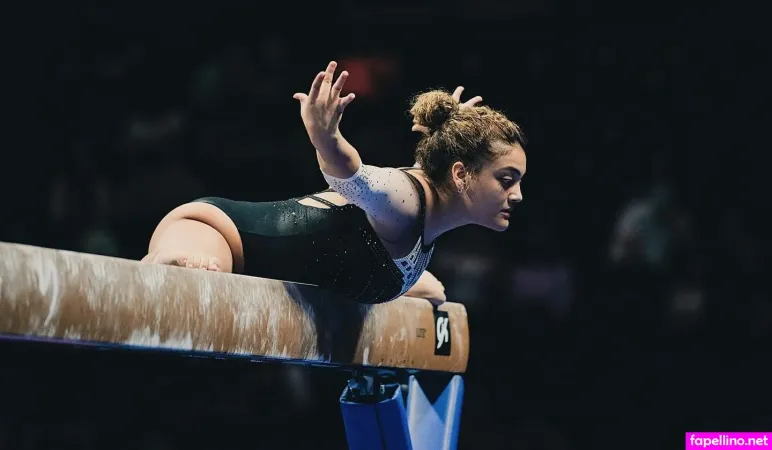Laurie Hernandez OnlyFans Thumbnail #J9J4FU4ikS