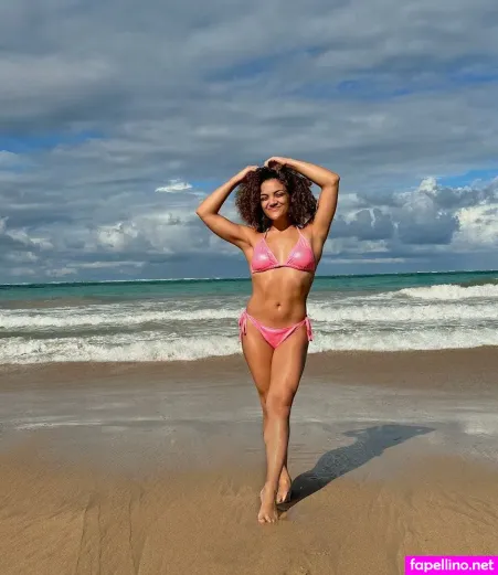 Laurie Hernandez OnlyFans Thumbnail #LkBwRLQscx