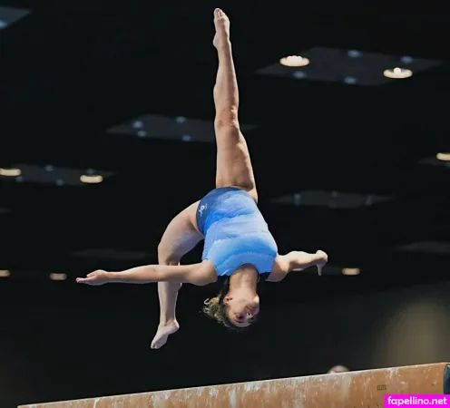 Laurie Hernandez OnlyFans Thumbnail #hZ5agB6JjT