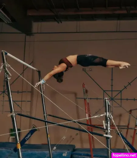Laurie Hernandez OnlyFans Thumbnail #qJqUmhSJaH