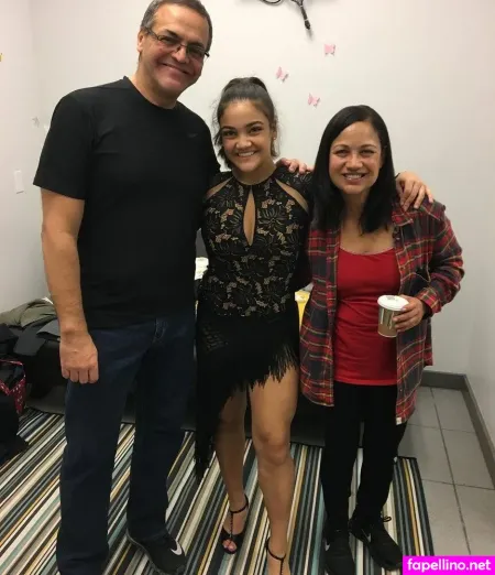 Laurie Hernandez OnlyFans Thumbnail #uEwDklAWBV