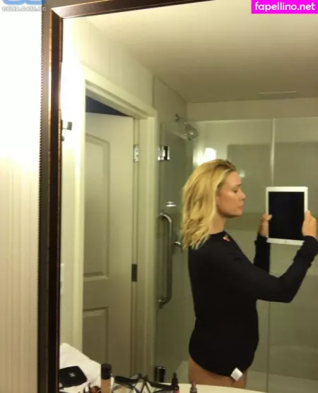 Laurie Holden OnlyFans Thumbnail #yeG6tGzxhF