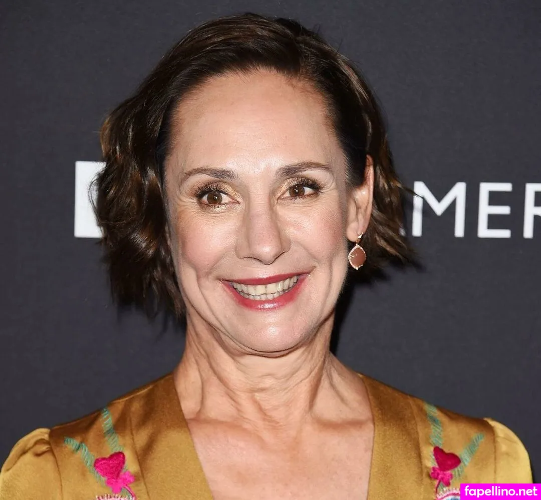 Laurie Metcalf Nude Leaked OnlyFans Photo #5E7dr4kxbB
