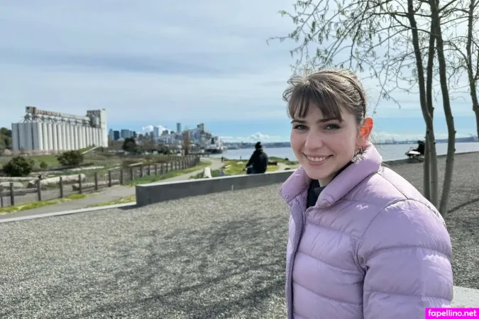 Lauriewired OnlyFans Thumbnail #f7rkbd1tBb