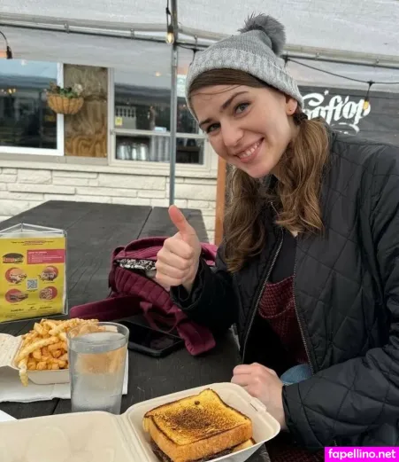 Lauriewired OnlyFans Thumbnail #rvQAC6JkTD