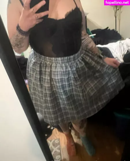Laurxmarie OnlyFans Thumbnail #MMDWu087X9