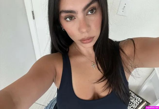 Laurynssophia OnlyFans Thumbnail #EvfIhB4iVs