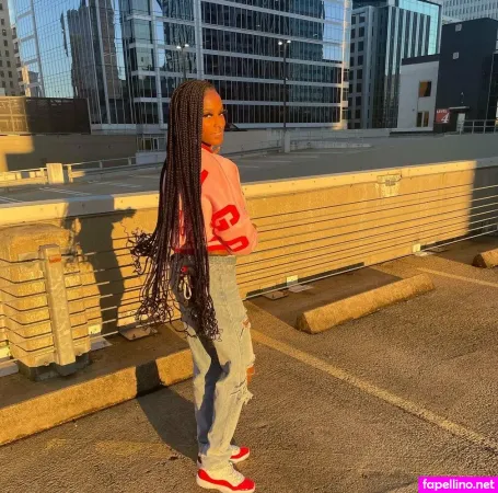 Lauryntierre Main Profile Photo