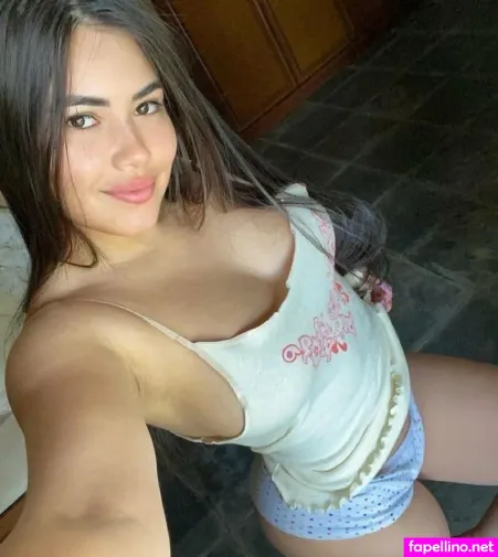 Laurys Rodriguez OnlyFans Thumbnail #TlipjxQwPE