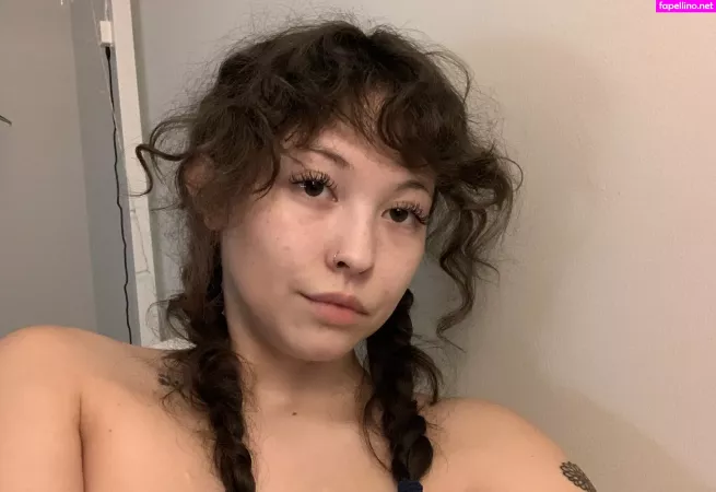 Lauuu X OnlyFans Thumbnail #16FqByWxCo