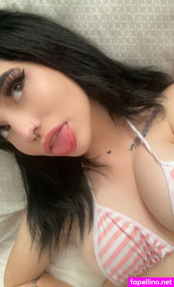 lavaagirlxo, xolavagirl, xsaraxsavagex Nude Leaked OnlyFans Photo #qB1kq8DfHP